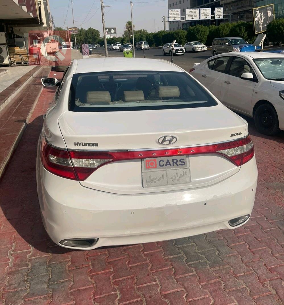 Hyundai Azera
